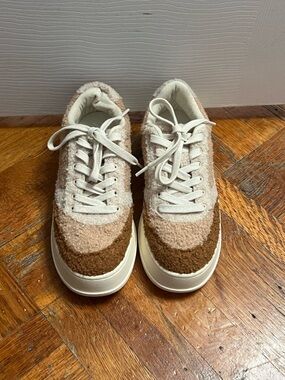 Zara Teddy Texture Platform Sneakers in Cream and Brown